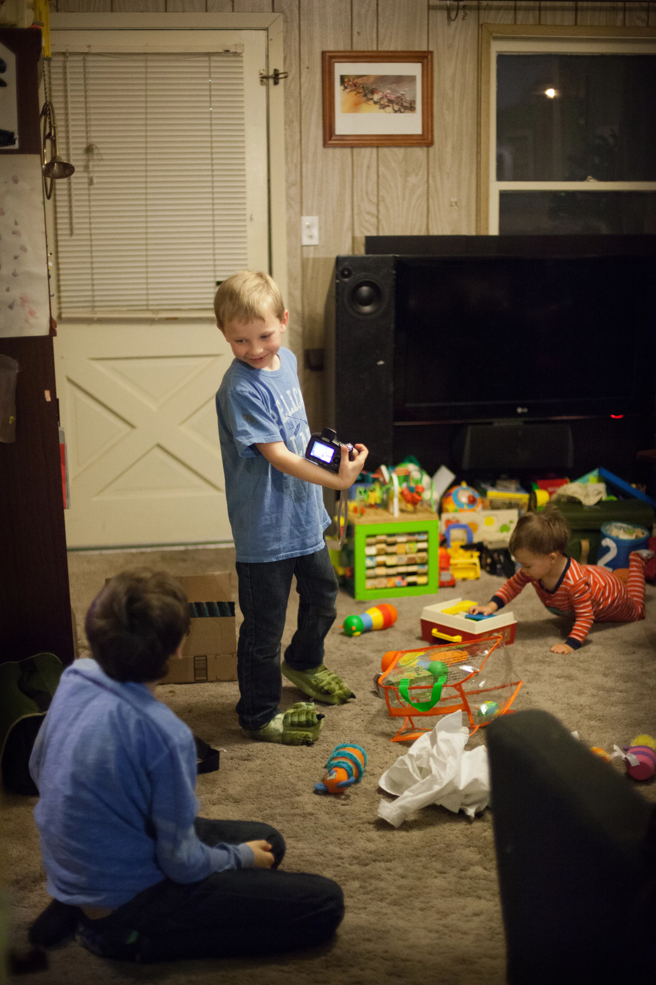 Max got a hand-me-down camera for Christmas and took some pictures while I was. Photographer in the making I tell you! 