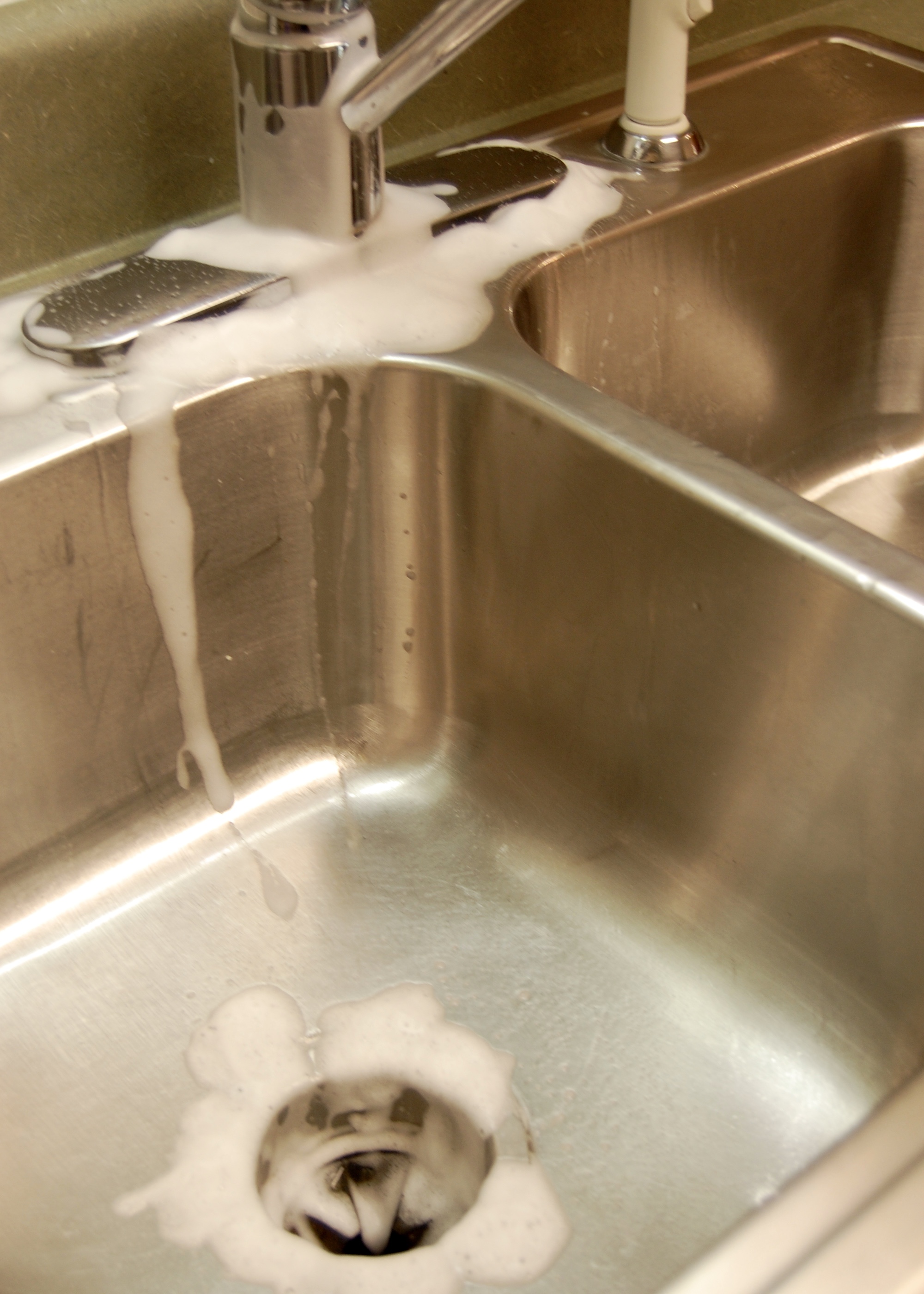 3 Ways to Get Scratches out of a Stainless Steel Sink - wikiHow