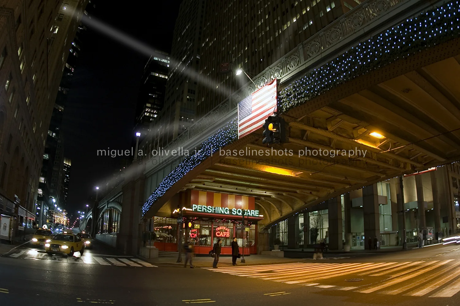 Pershing Square cafe.jpg