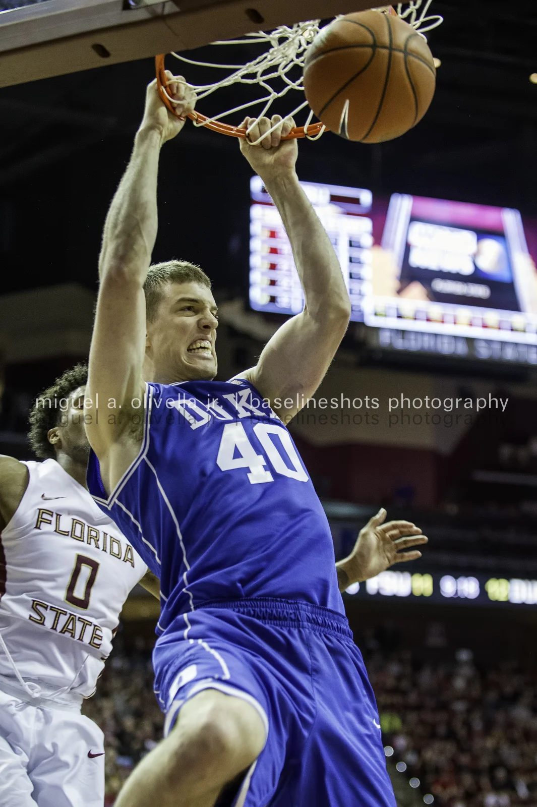 Mike Olivella_D3S9139.jpg