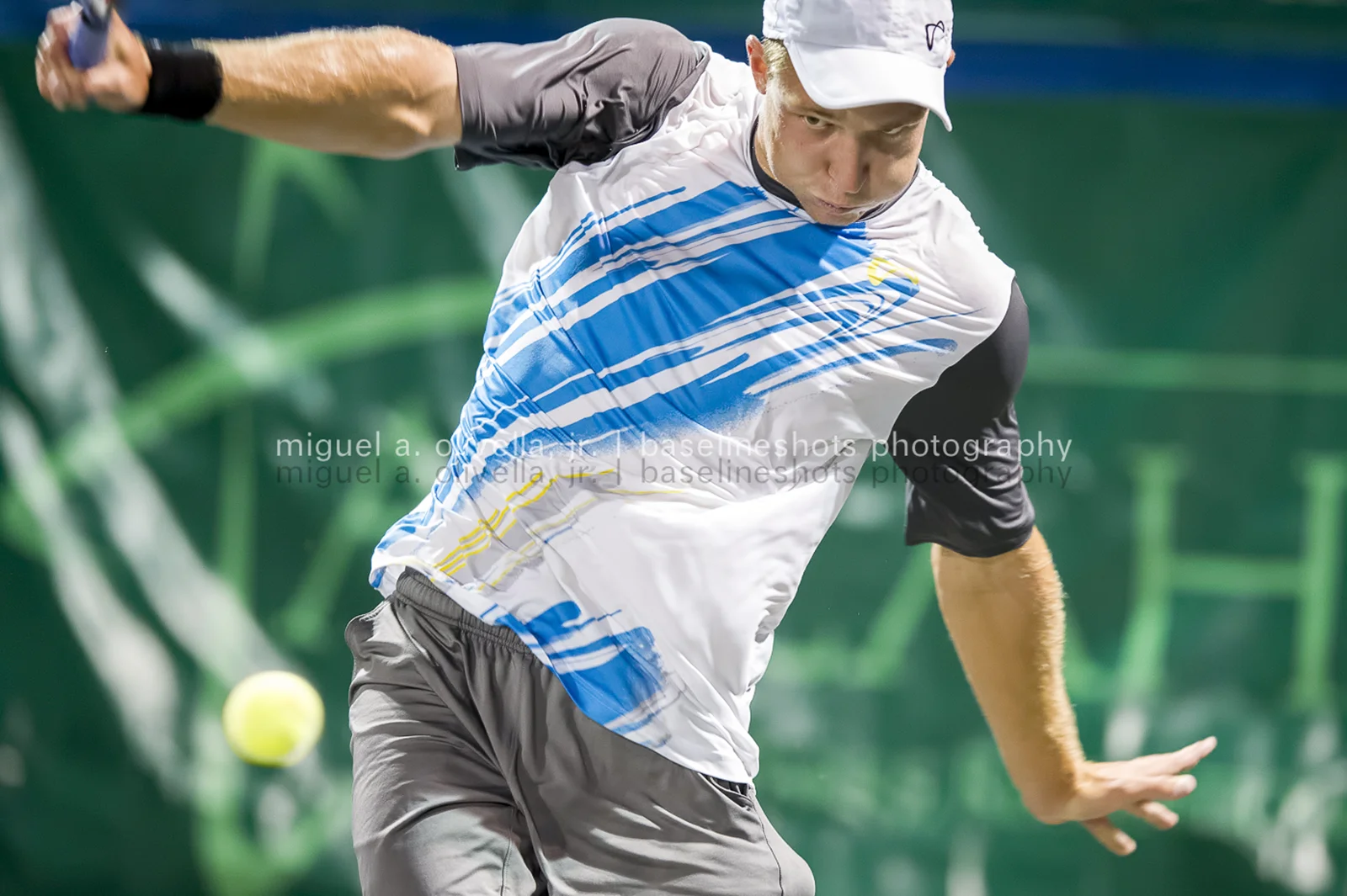 Mike Olivella_D3S5062 2.jpg