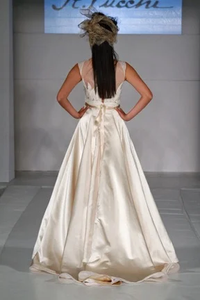 Avine 514_back_full.jpeg