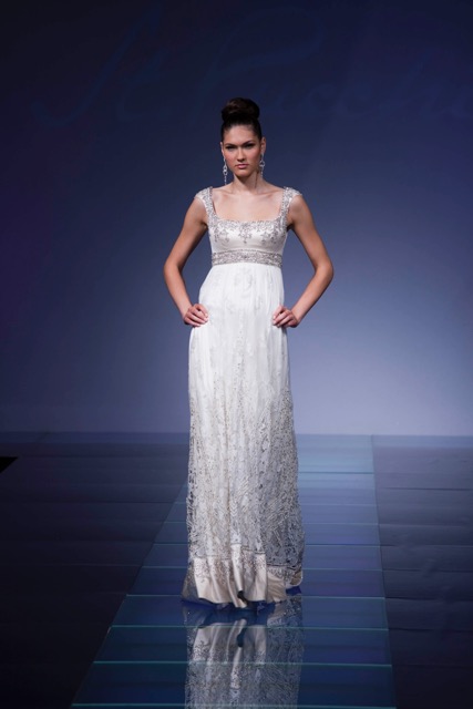 St. Pucchi Couture style 9311