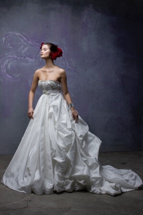 St. Pucchi Couture style 9356