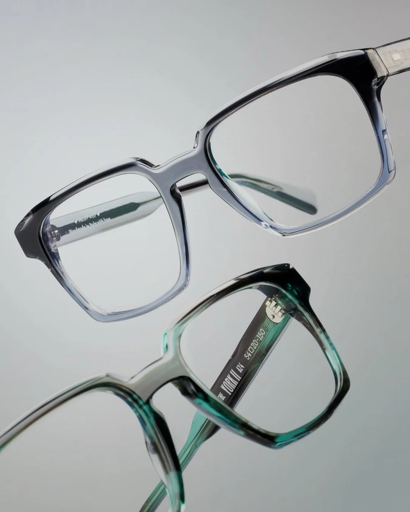 #repost &bull; @resrei_eyewear A modern twist on a classic silhouette: York blends exclusive Italian craftsmanship with unique color combinations and refined details, delivering elevated comfort and standout style.

#RESREI #IndependentEyewear #Handm
