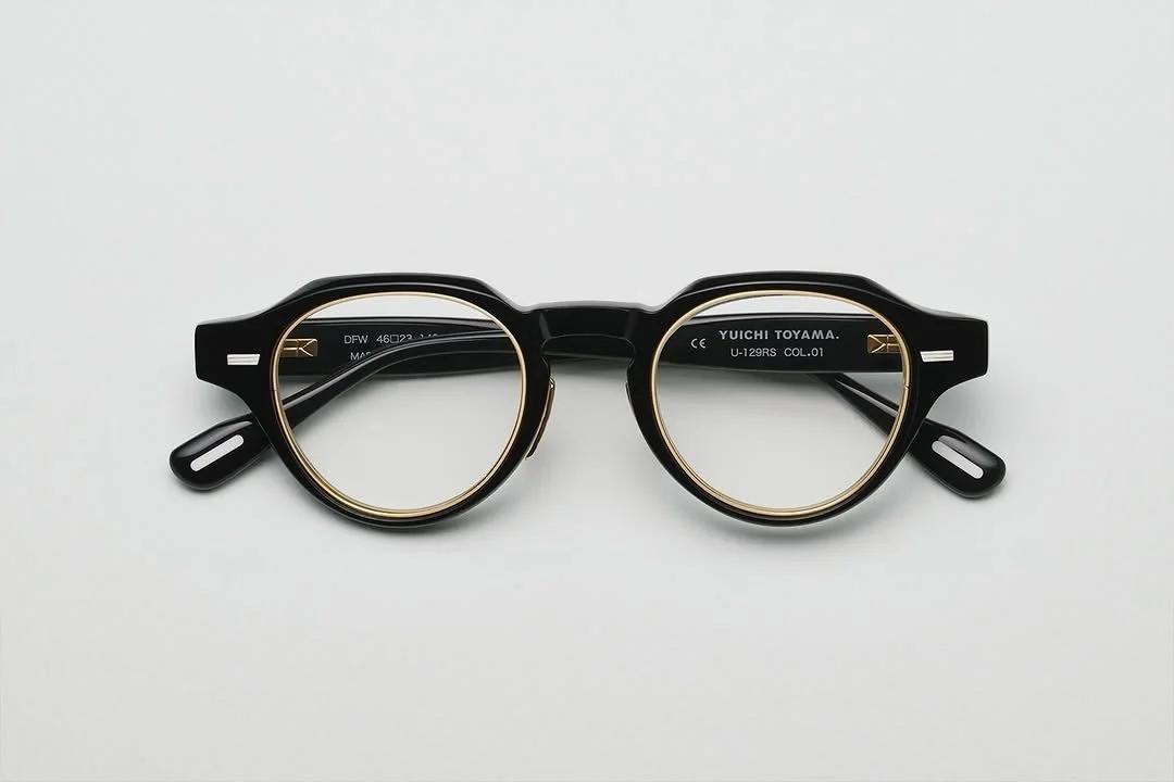 #repost &bull; @yuichi_toyama_official @yuichi_toyama_official 

New release

U-129 RS 

2020年の発表以来、YUICHI TOYAMA.の定番モデルとして支持されてきた「U-129 / DFW」のリニューアルスペックの販売を開始。

ヨロイにボリュームを持たせたクラインパントフレームは、角を持たせたブロウラインにシャープなカッティングを施し引き締まった印象のデザイン。

メタルインナーリムやオリジナル丁番