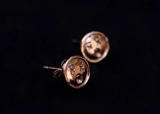 rose_gold_studs_grande.jpg