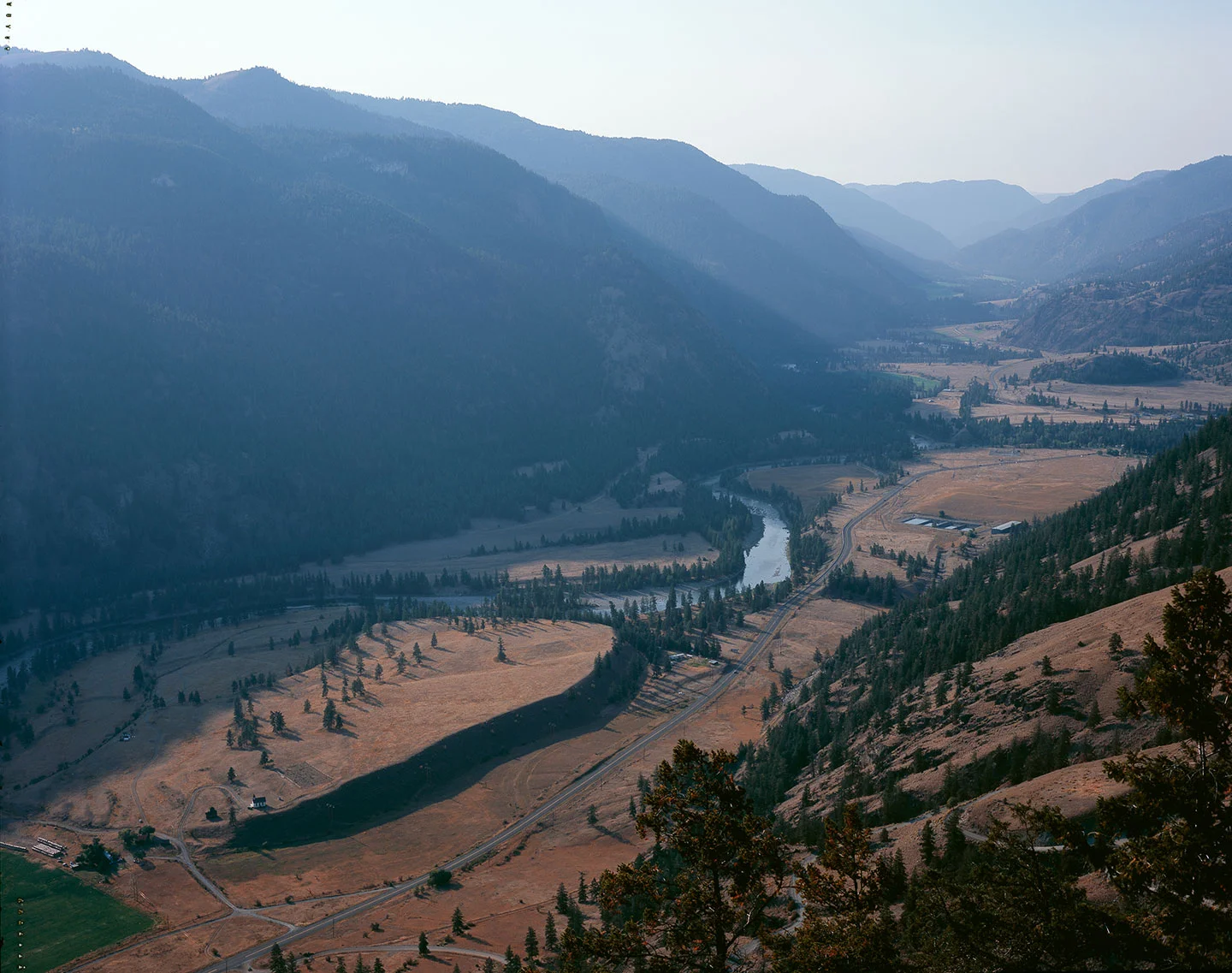 4_4x5_Church_valley_fall.jpg