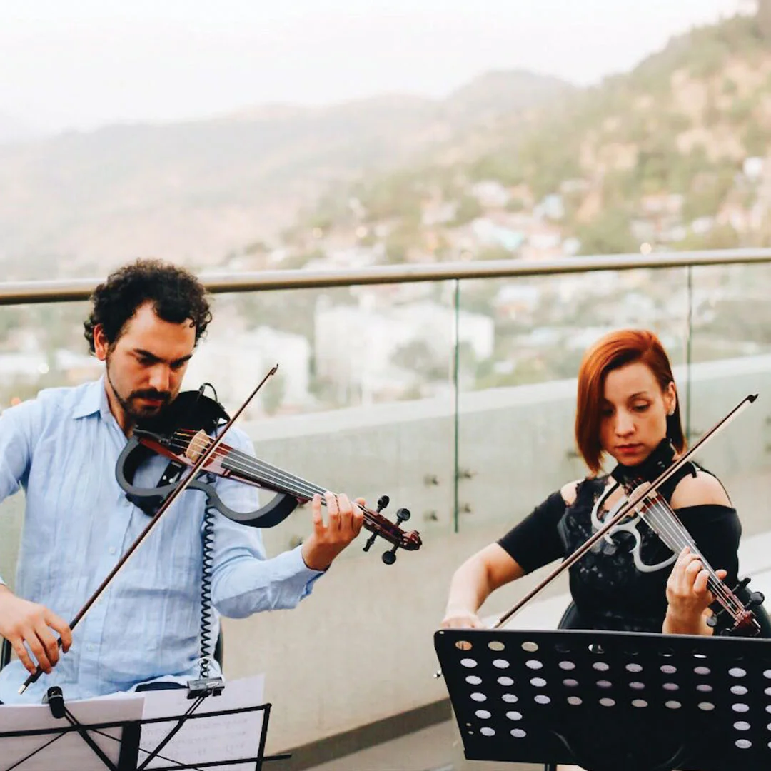 cuarteto de cuerda electrico Electroclasicos musicos para eventos Chile