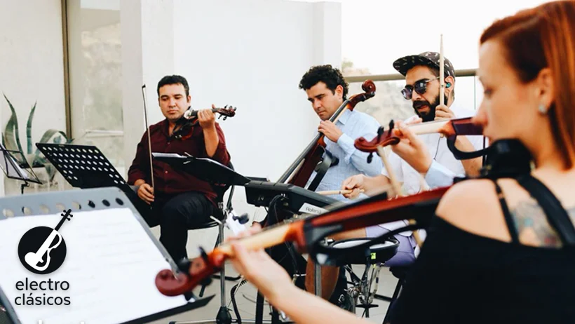 cuarteto de cuerdas electrico Electroclasicos musicos para eventos Chile