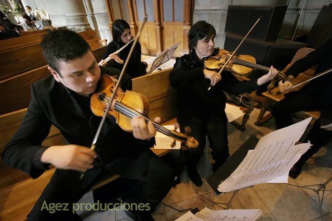 Coro para funerales Agez, Musica religiosa, Voces e instrumentos. Santiago de Chile