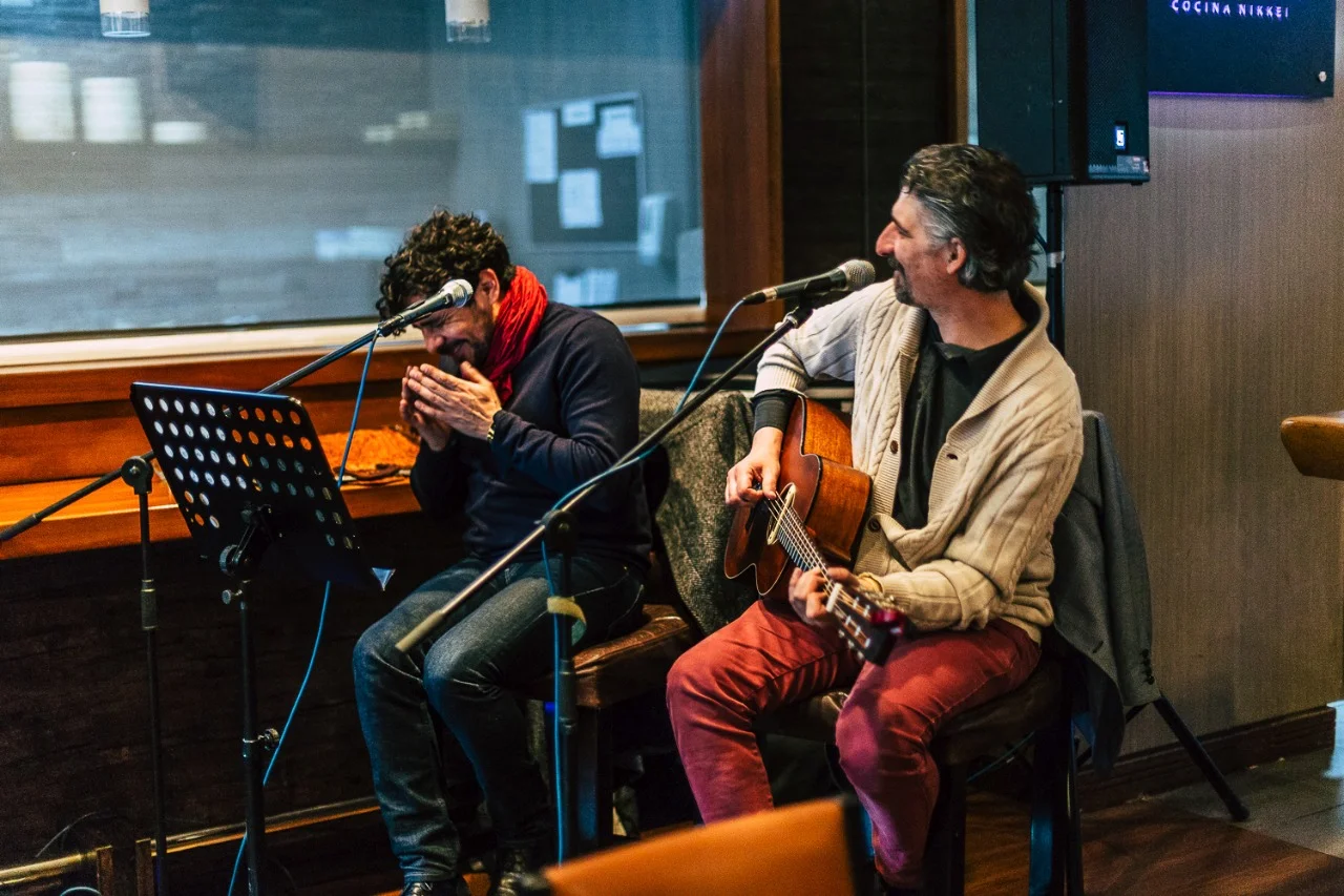 coctel cena musicos hotel renaissance musica eventos