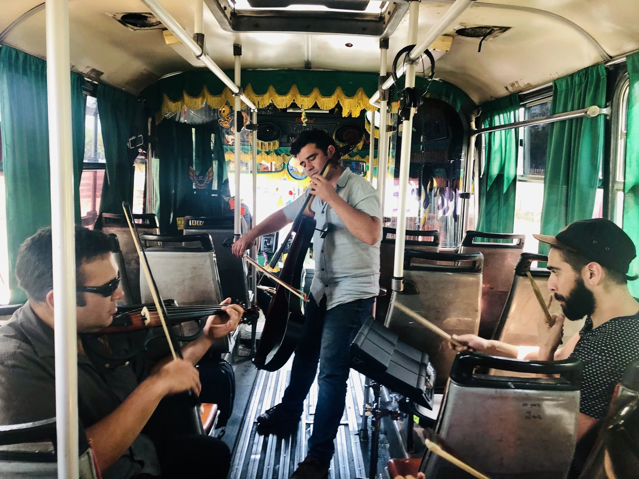 musicos para eventos cuarteto de cuerdas chile Electroclasicos