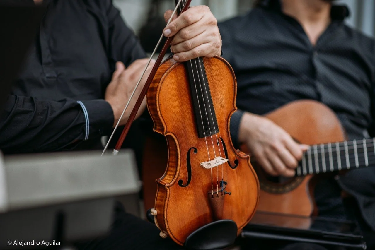 violin guitarra y piano