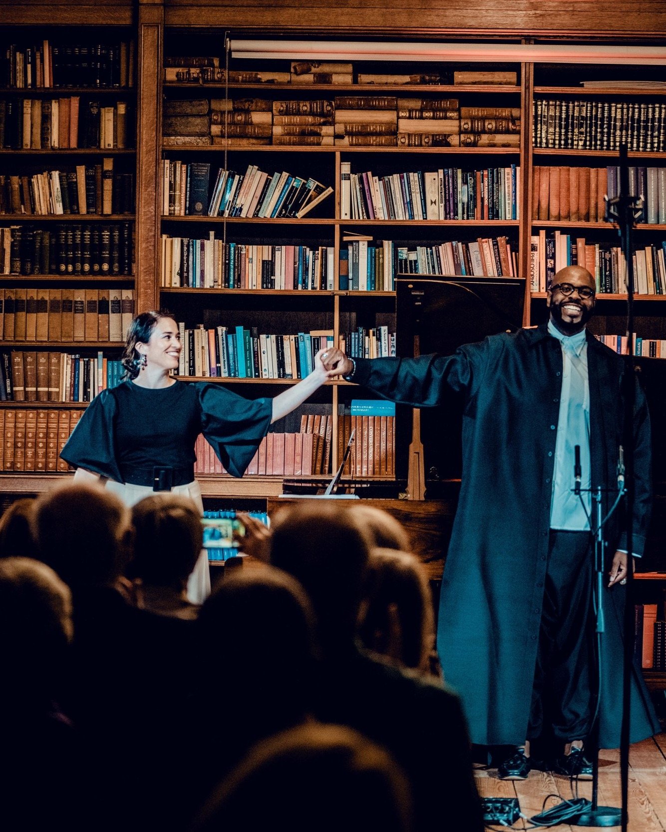 🎶Out of the Shadows🎶

Join us for the closing night of BMF 2025 with Out of the Shadows, an evening of thrilling chamber music shaped by poetry and moonlight.

✨The programme begins with John Musto's Shadow of the Blues setting Langston Hughes&rsqu