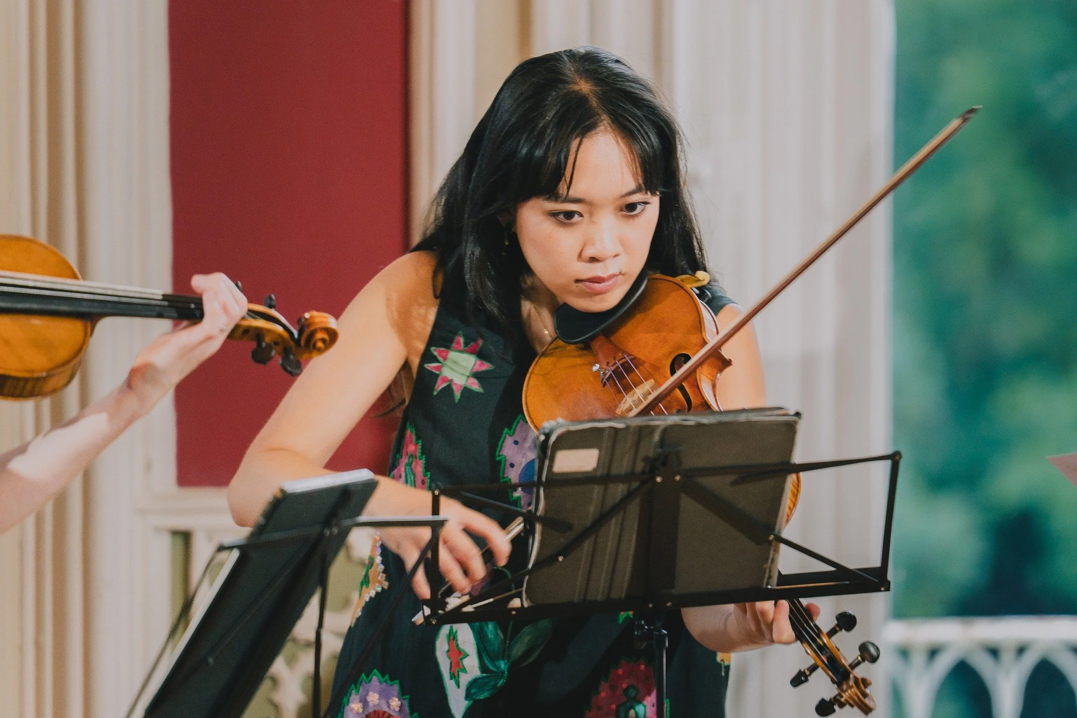 🎻2025 BMF Young Artists 🎻

Violinist Donica Tran

📷 @thomasaljackson

#boynemusicfestival&nbsp;#bmf&nbsp;#youngartistprogramme #wherewemeet #emergingtalent #countymeath&nbsp;#boynevalley&nbsp;#slanecastle&nbsp;#chambermusicfestival&nbsp;#irelandsa