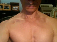 s-ANTHONY-WEINER-PICTURES-PHOTOS-TWITTER-large.jpg
