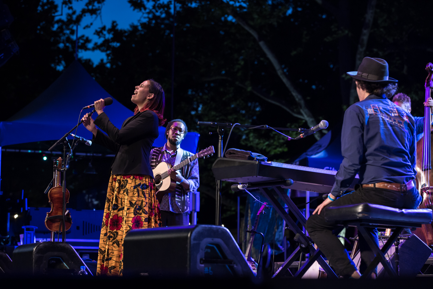 www.dynamitestudioinc.com-rhiannon-gibbons-sonny-little-new-york-central-park-concert-39.jpg