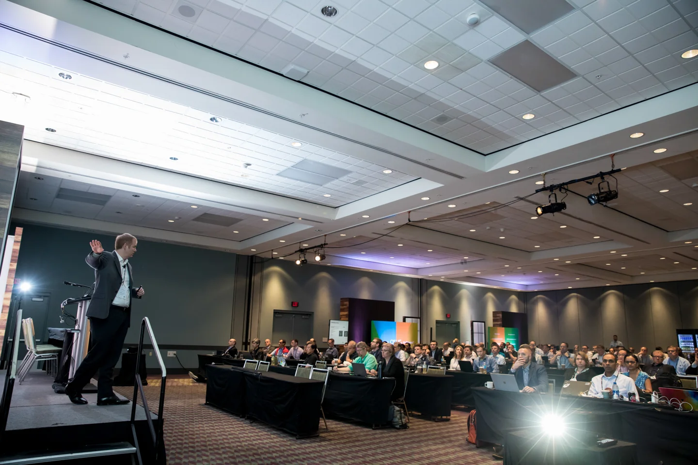 00-125-orlando-photographer-professional-expo-event-tradeshow-orange-county-convention-center-tradeshow-booth-presentation.jpg