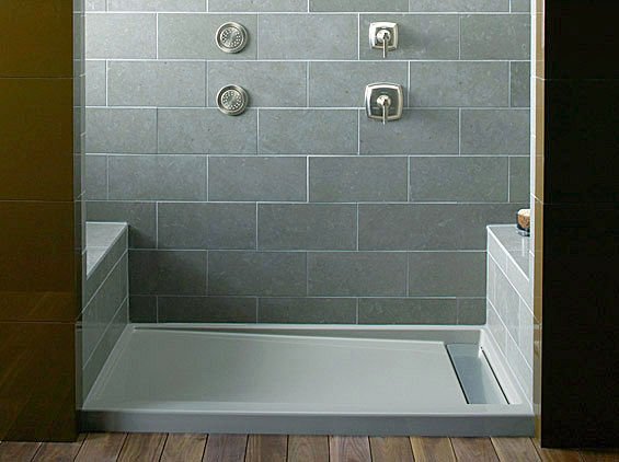 Low-maintenance shower pans