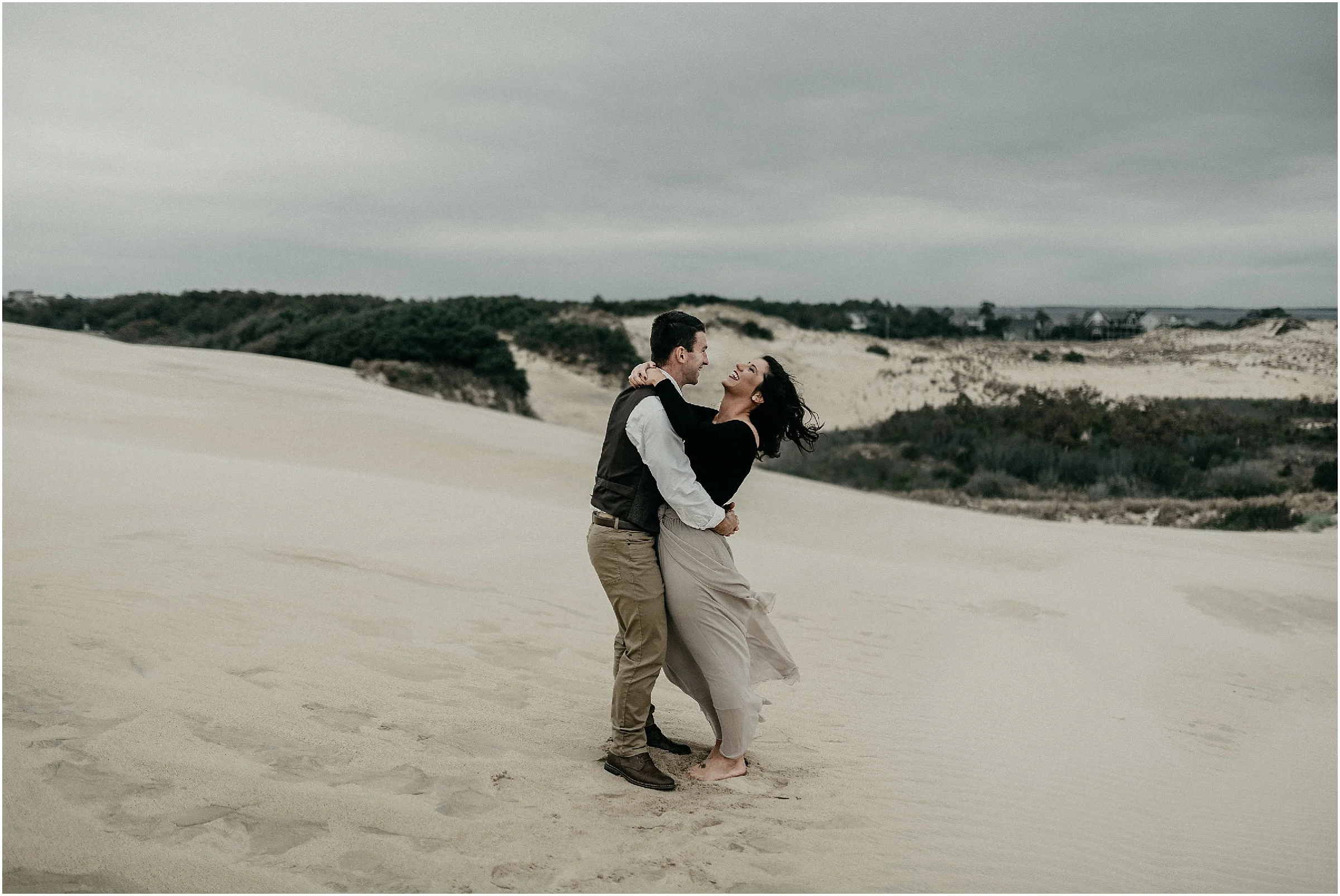 Jockey's_Ridge_Engagement_06.jpg