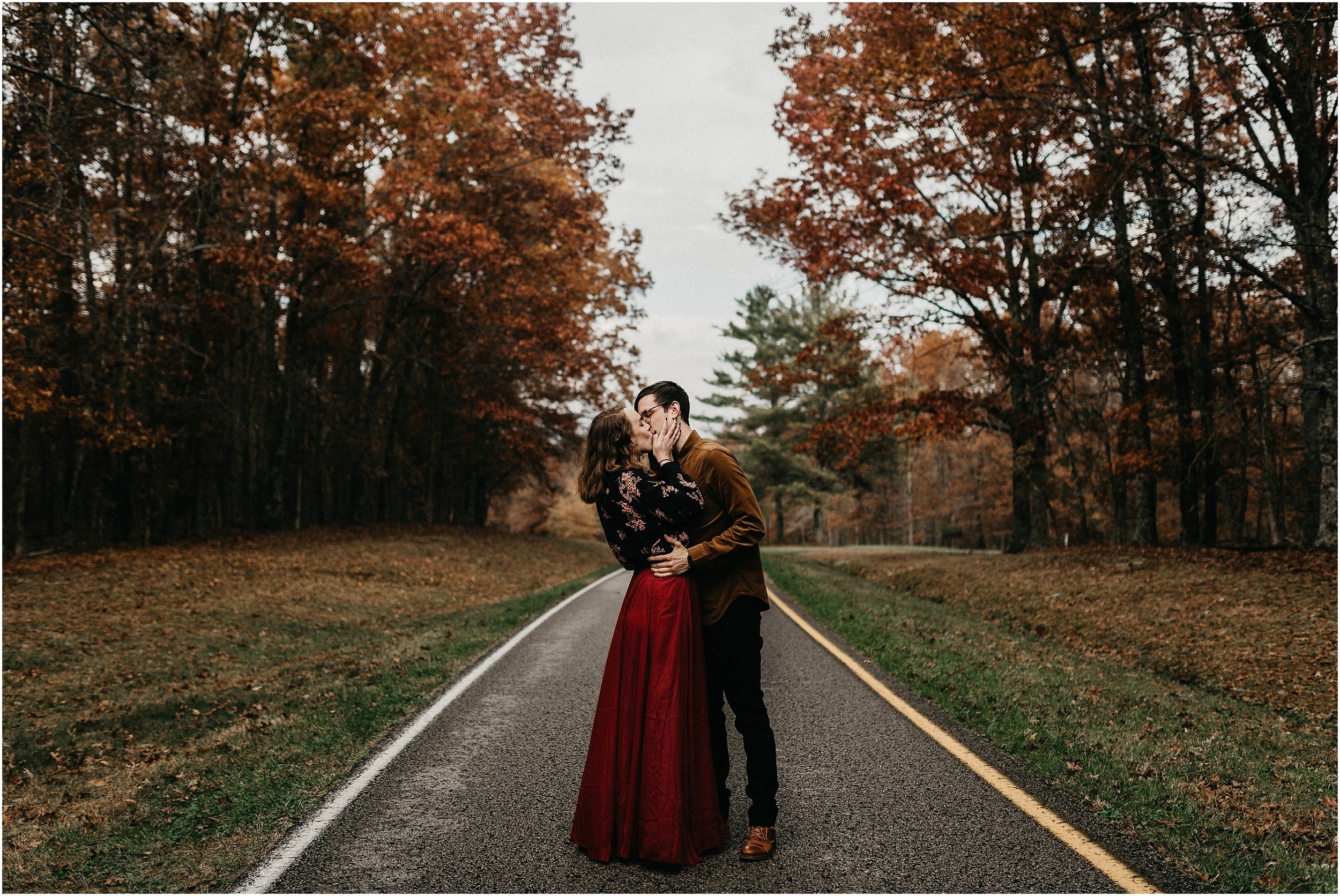 Chattanooga-Autumn-Engagement-27.jpg