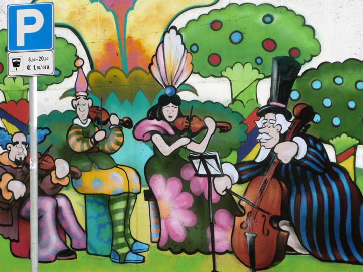 Mural in Padua.jpg