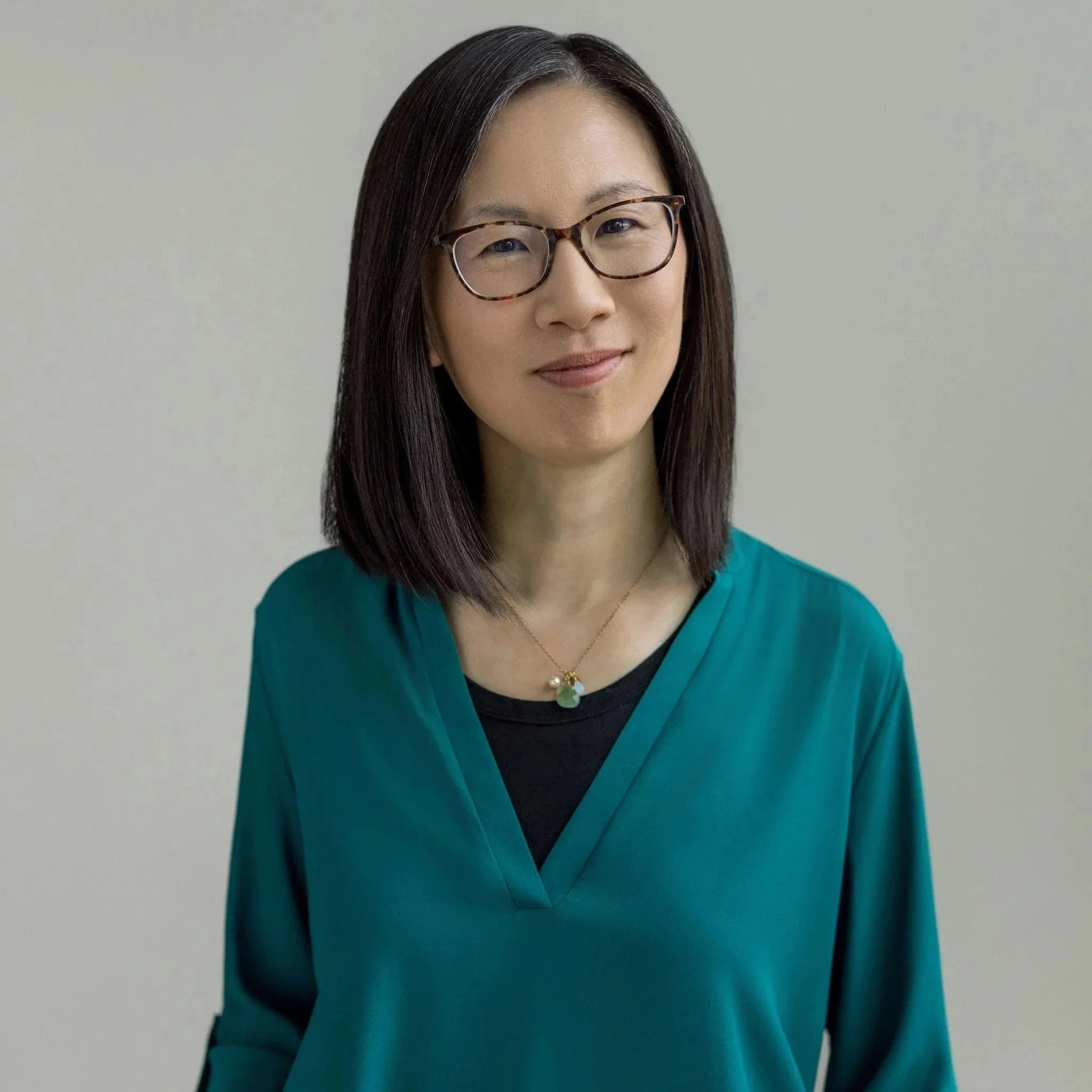 Lost in Curiosity w/ Roberta Kwok