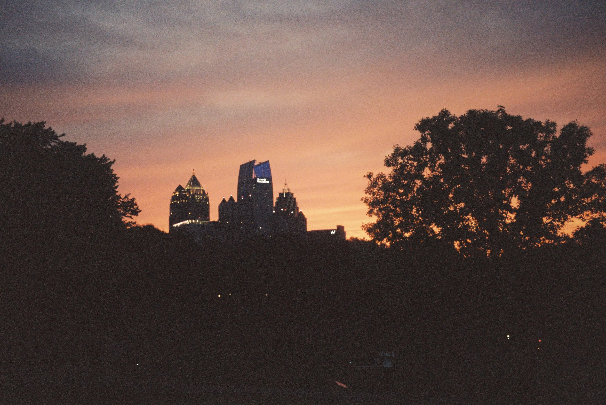 441931001654-R1-038-17A.JPG