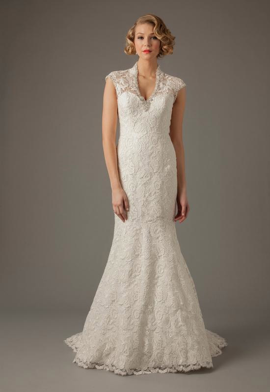 V-Neck Mermaid Gown in Lace