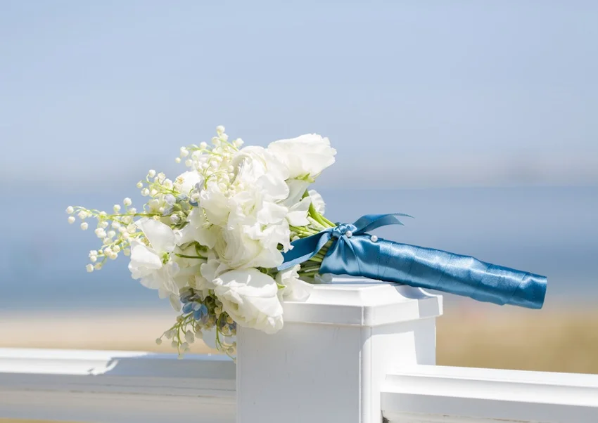 cape cod wedding - bouquet
