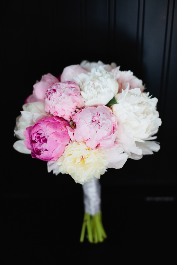  pretty lush pink and white wedding bouquet | photo by Mary Dougherty Photography 