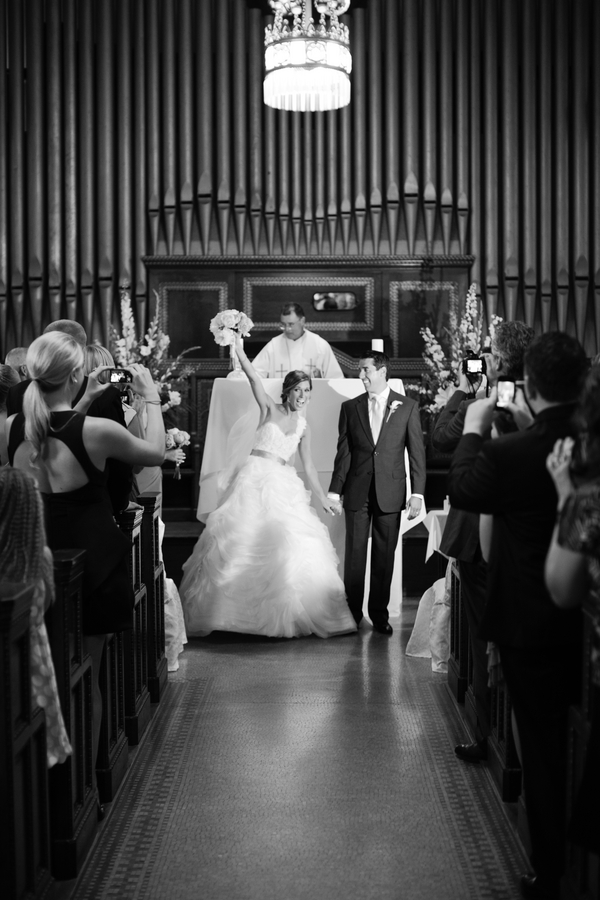  the "we're married" cheer by the bride | photo by Mary Dougherty Photography 