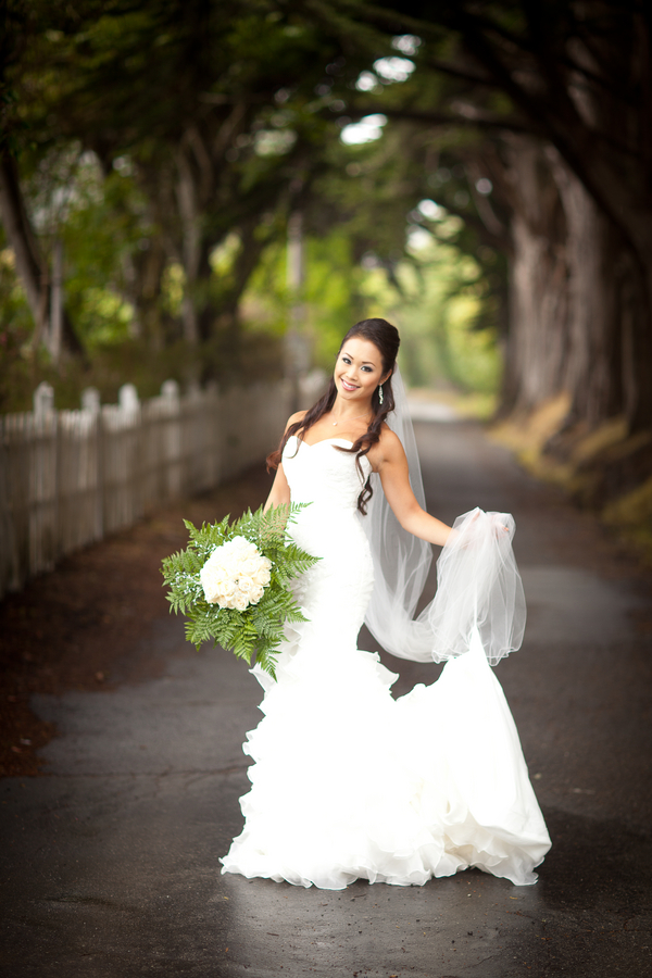  Gorgeous Bride in her Vera Wang Gown | photographer - Portrait Design by Shanti 