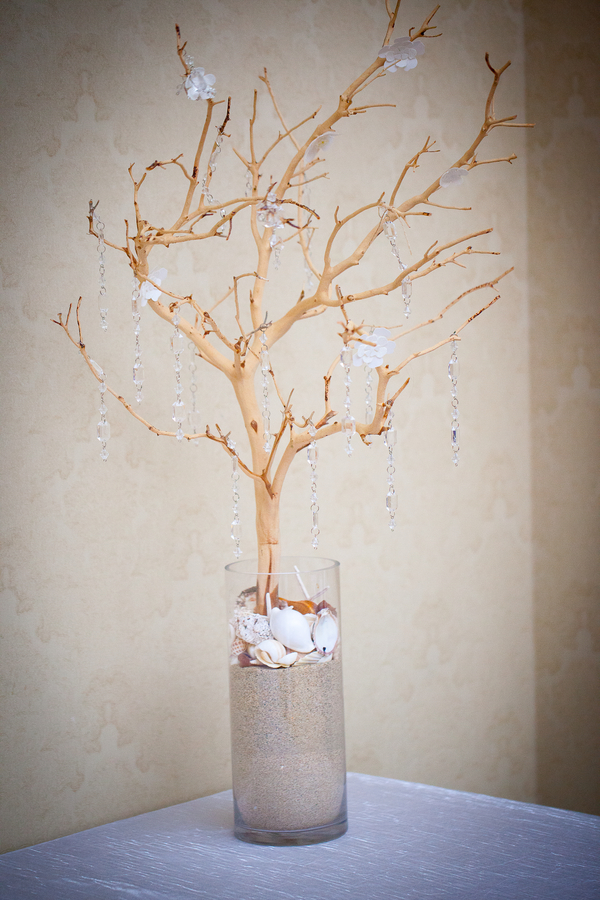 Crystal Tree for a Winter Themed Wedding in the Summer | photographer - Portrait Design by Shanti