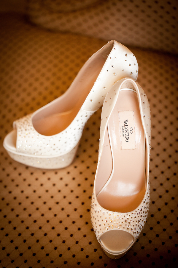  Sparkly Valentino Wedding Shoes | photographer - Portrait Design by Shanti 