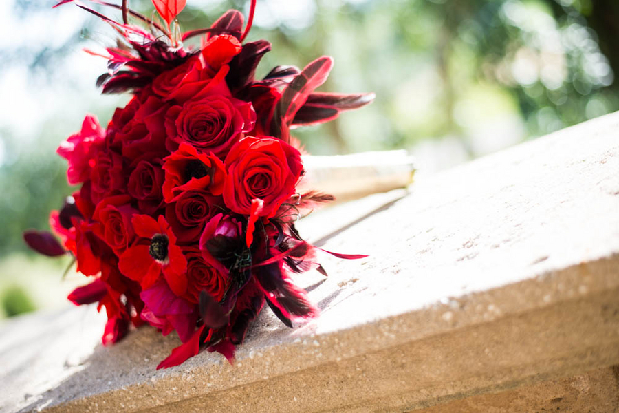  Hollywood Glam Styled Bridal Shoot red bouquet by Bluegrass Chic | photo by The Story Telling Experience 