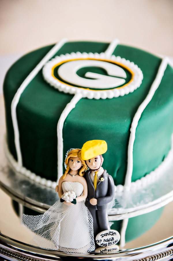  Green Bay Packers Grooms Cake | photo by Ross Costanza Photography | as seen on www.BrendasWeddingBlog.com 