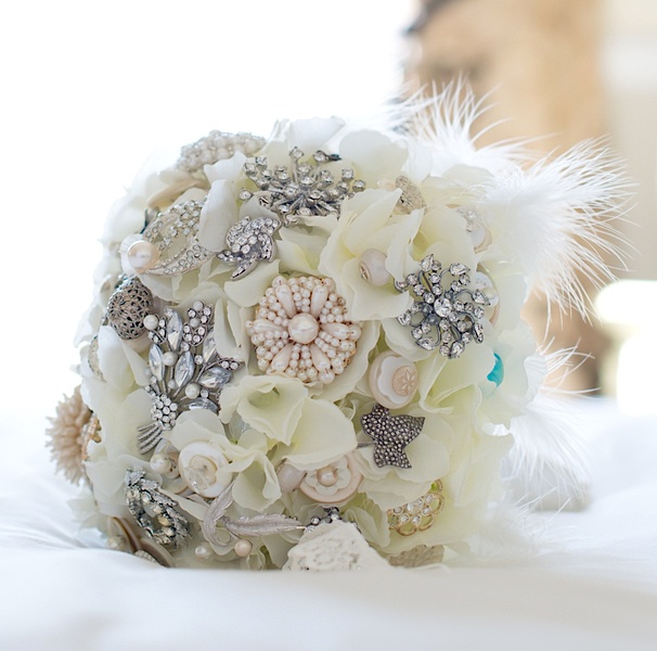  Handmade Bridal Wedding Brooch Bouquet {made by the mother of the bride} | photo by Tracey Ann Photography / as seen on www.BrendasWeddingBlog.com 