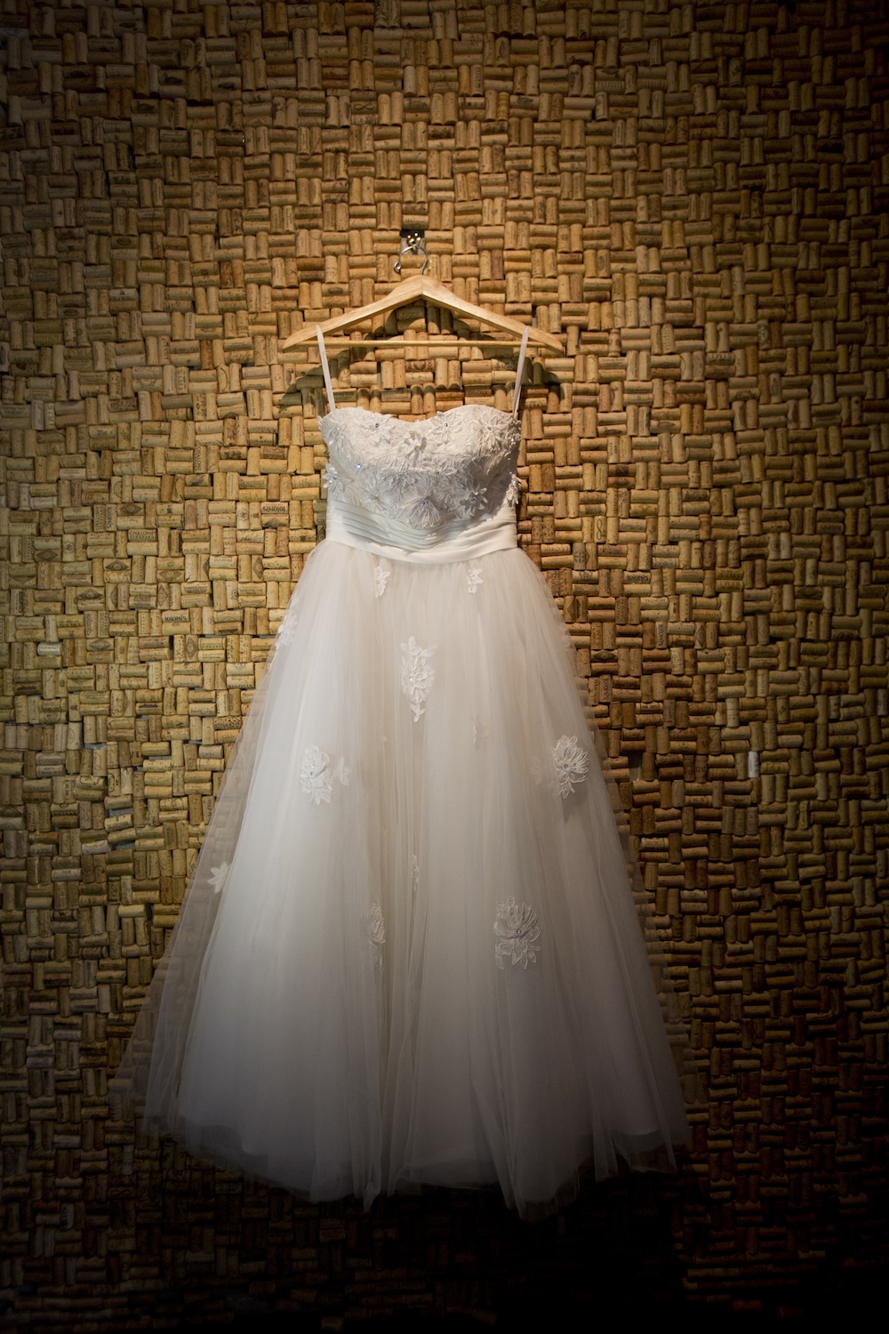  Gorgeous Retro Style Wedding Dress from The Dress Matters / photo by Krista Patton Photography 