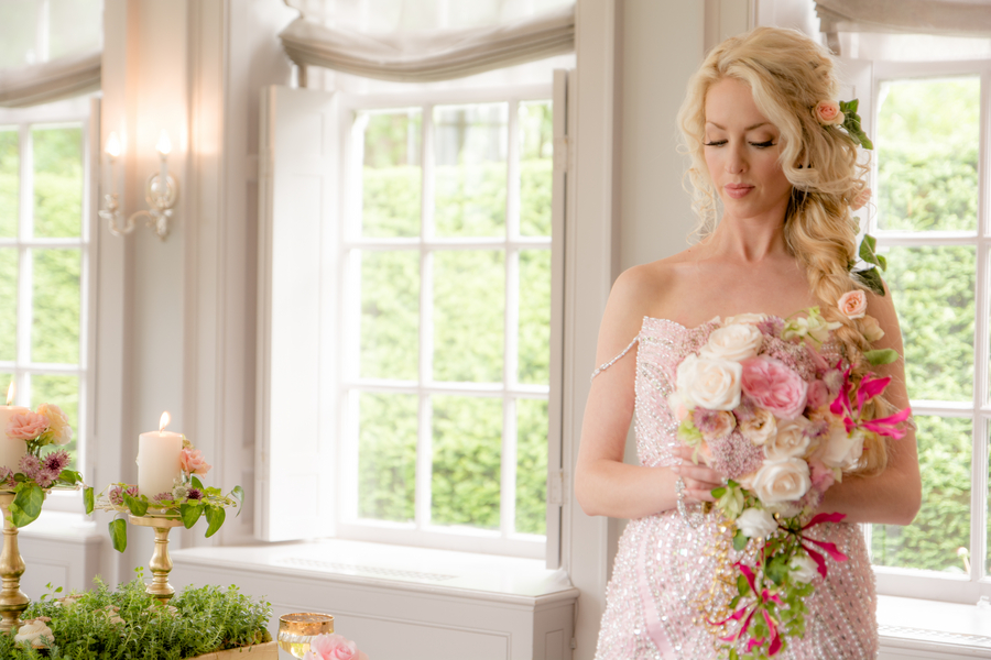  A Fairytale Styled Shoot / Flowers by Kaas Floral Design / Dress by&nbsp;SharleezConcept / Photo by collective67 