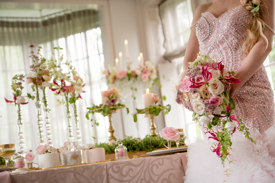  A Wedding Fairytale Styled Shoot with a Cascading Bouquet by Kaas Floral Design / Sequined Dress by&nbsp;Sharleez Concept / Photo by collective67 