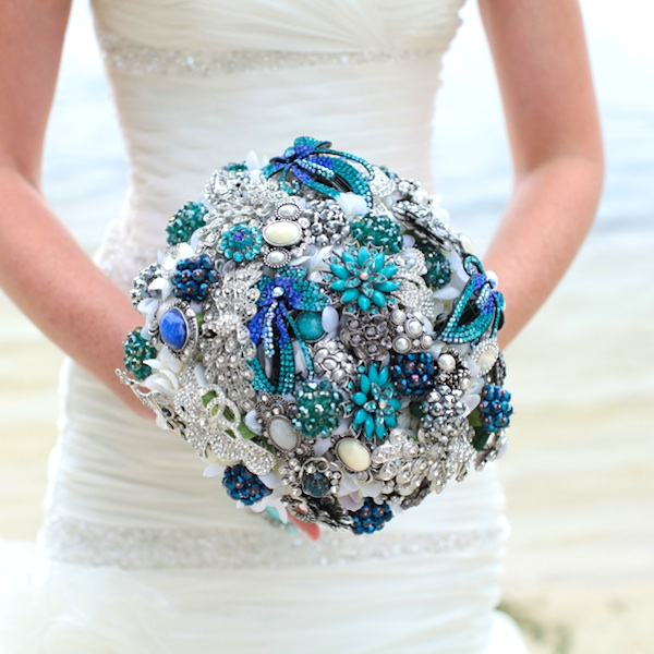  Stunning Blue and Teal Wedding Brooch Bouquet / photo by Tab McCausland Photography 