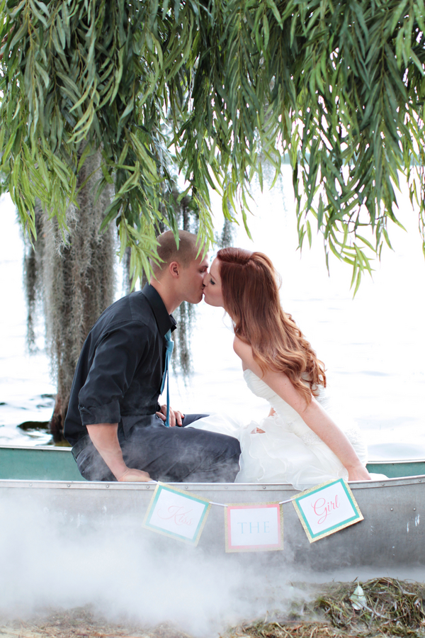  "Kiss the Girl" Banner for an Under the Sea Inspired Wedding / photo by Tab McCausland Photography 