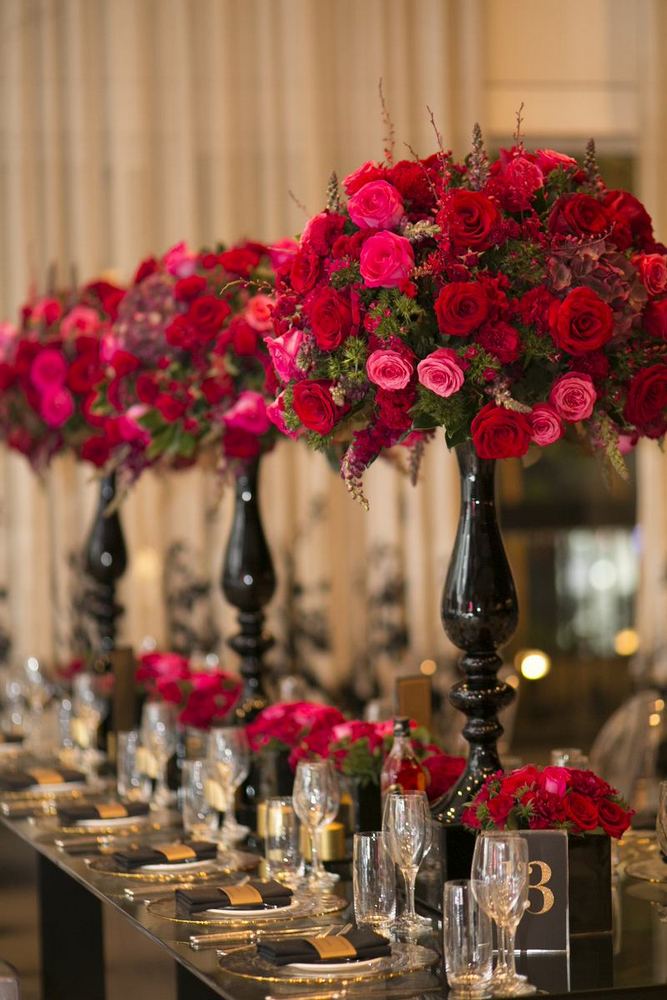  Glamourous Red + Gold Elegant Wedding / photo by Blumenthal Photography / florals by Sydney Wedding Flowers 