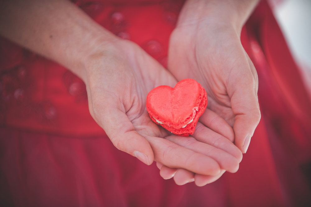  Pomegranate Red Winter Wedding Inspiration - photo by Jenni Grace Photography / heart macaron by Bella Christie 