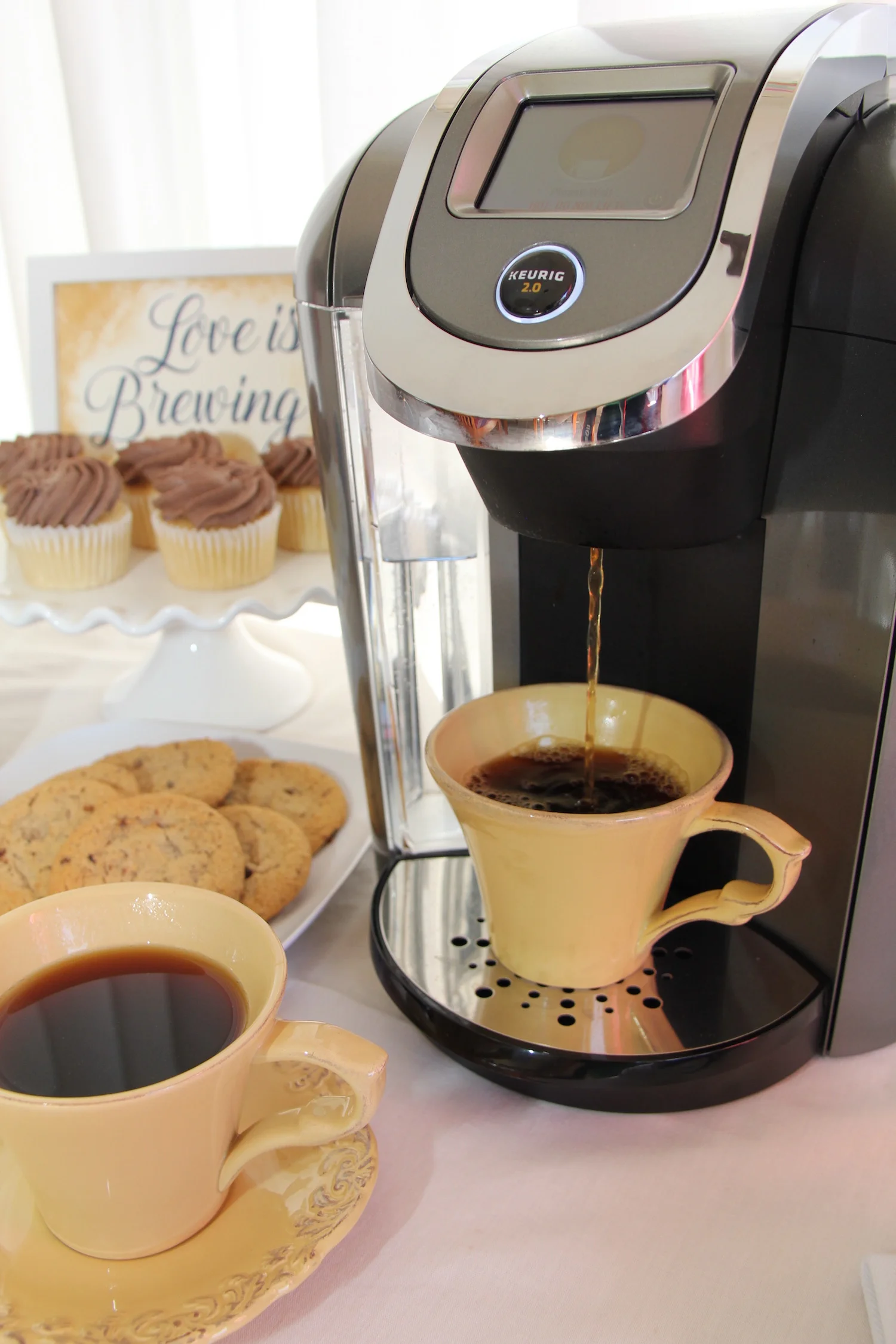 How to Create a DIY Coffee Bar at your Wedding Reception
