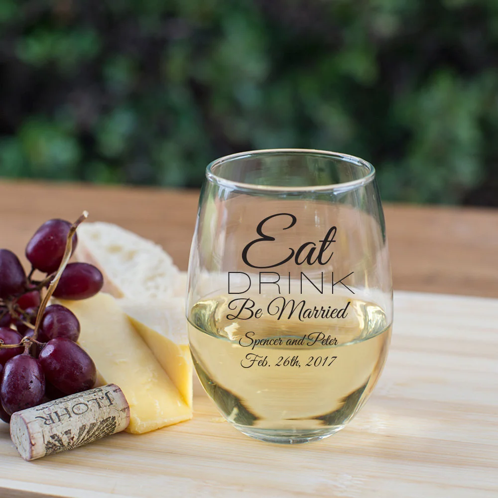 15 Wedding Toasting Glasses to Say Cheers in Style