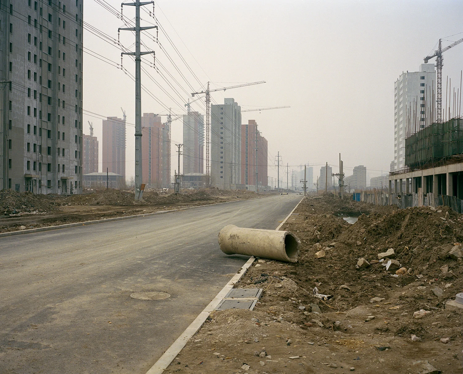 Abandoned road in Yingkou downtown