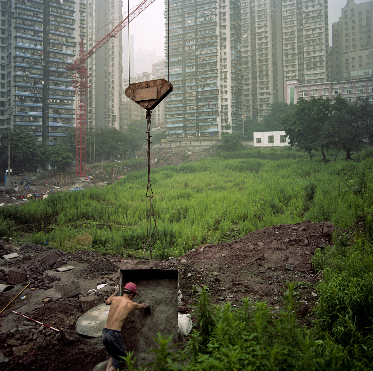 Same site in 2014 - a construction site has been started and the remains of the archeological site has been abandoned.